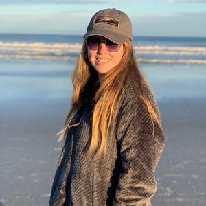 Meet your Posher, Helen